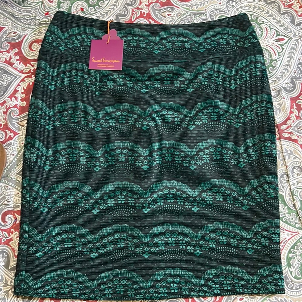 NWT beautiful Sweet Sinammon skirt